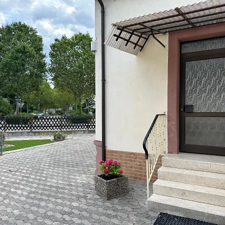 Ferienwohnung Darwin Людвигсхафен-на-Рейне Экстерьер фото